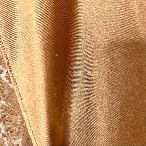 LoveSohnaDesigns Elegant Gold Embellished Mini Dress - (Custom Size) - Picture 12 of 15